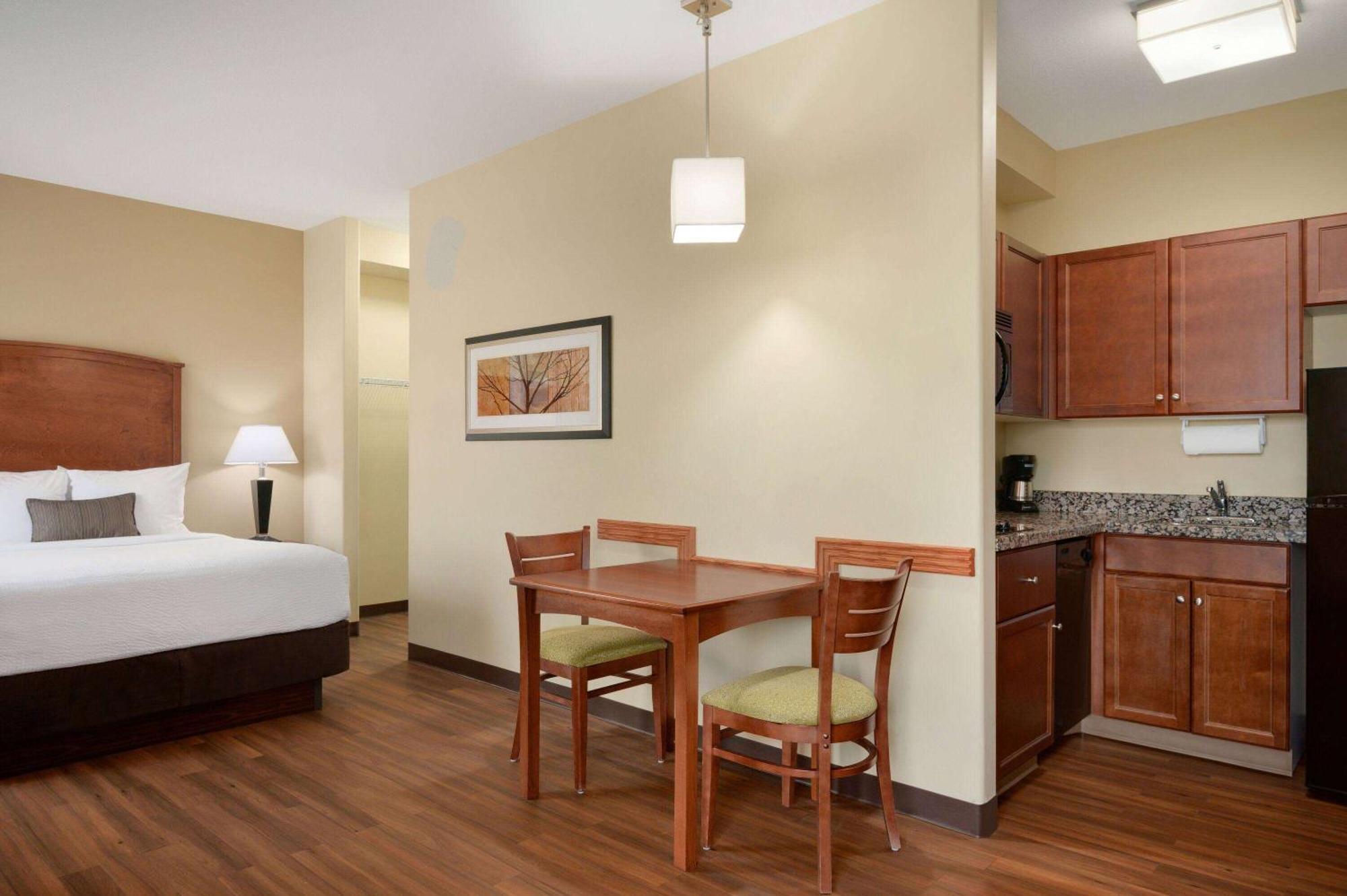 Days Inn & Suites By Wyndham Sherwood Park Edmonton Luaran gambar