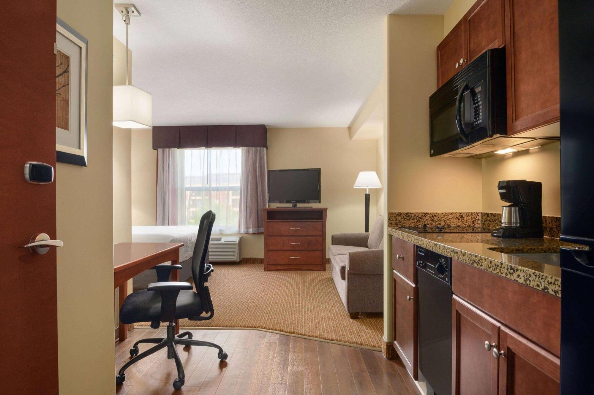 Days Inn & Suites By Wyndham Sherwood Park Edmonton Luaran gambar