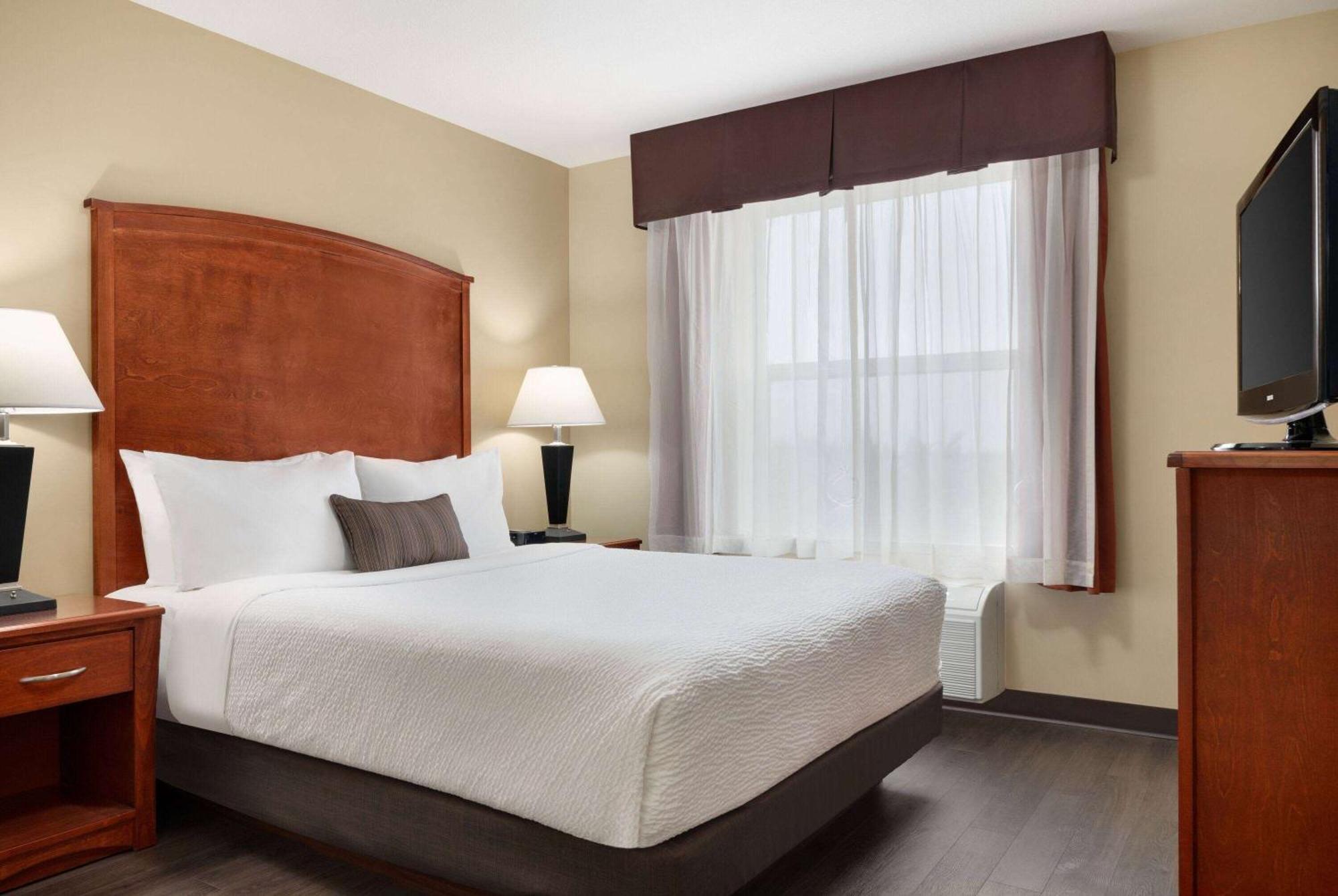 Days Inn & Suites By Wyndham Sherwood Park Edmonton Luaran gambar